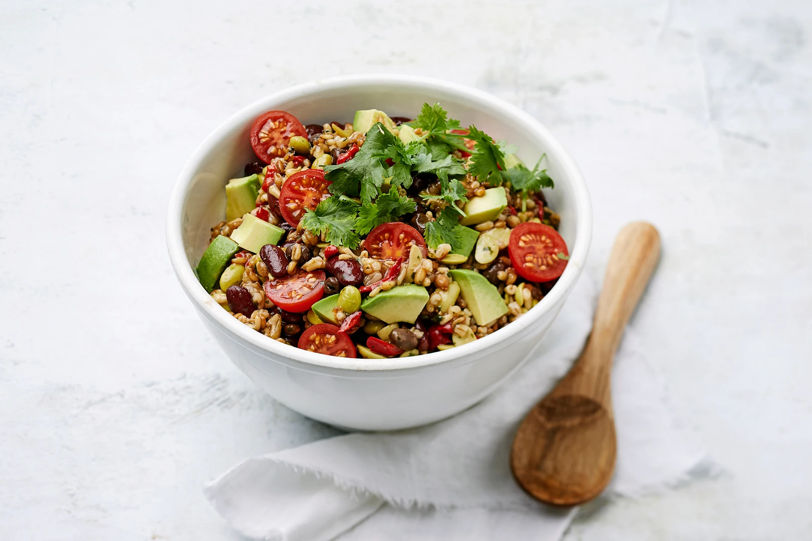 Täysjyvä-papusalaatti 2,0 kg