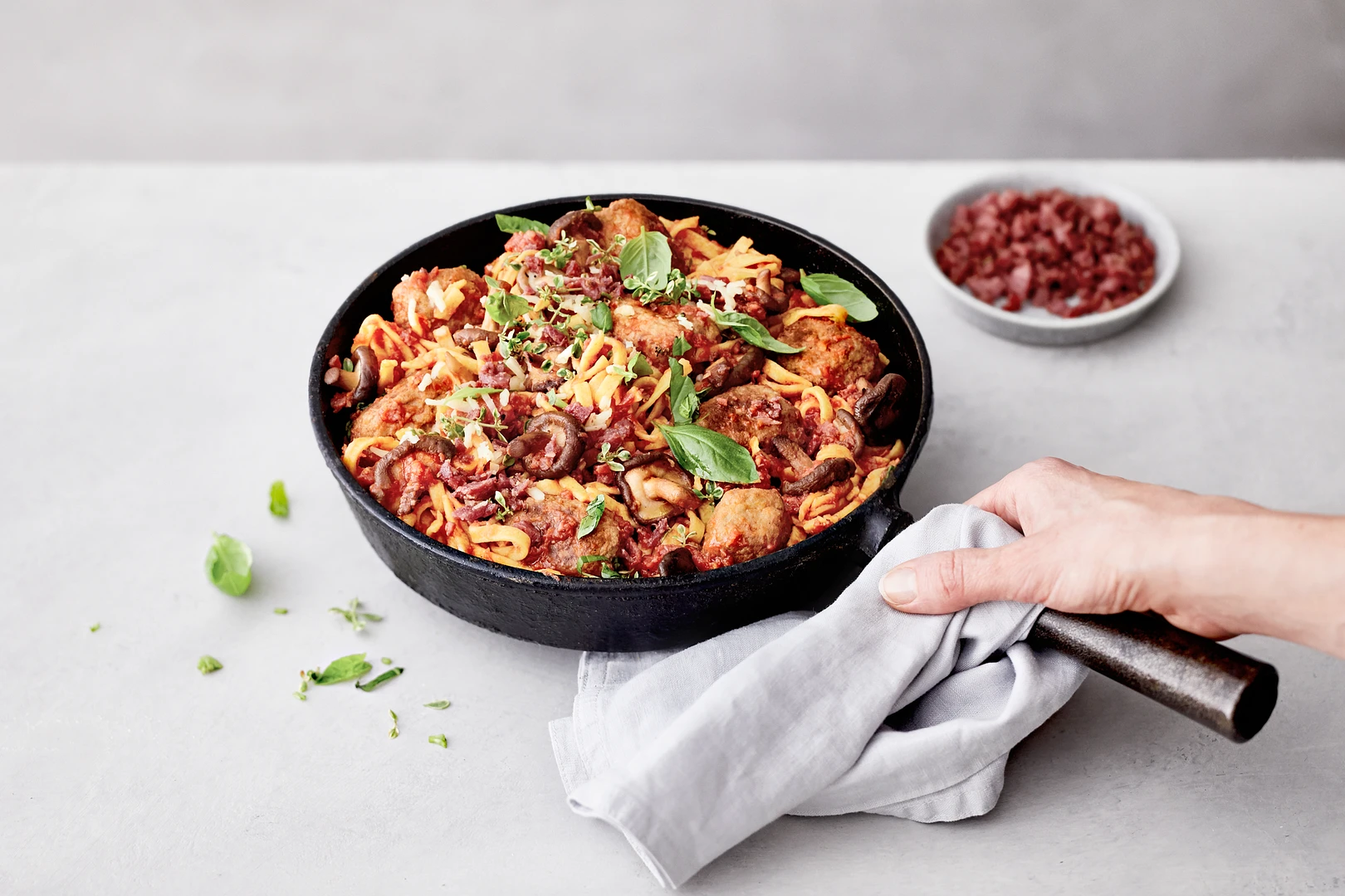 Minipyörykkä 6 g kypsä pakaste 5,0 kg